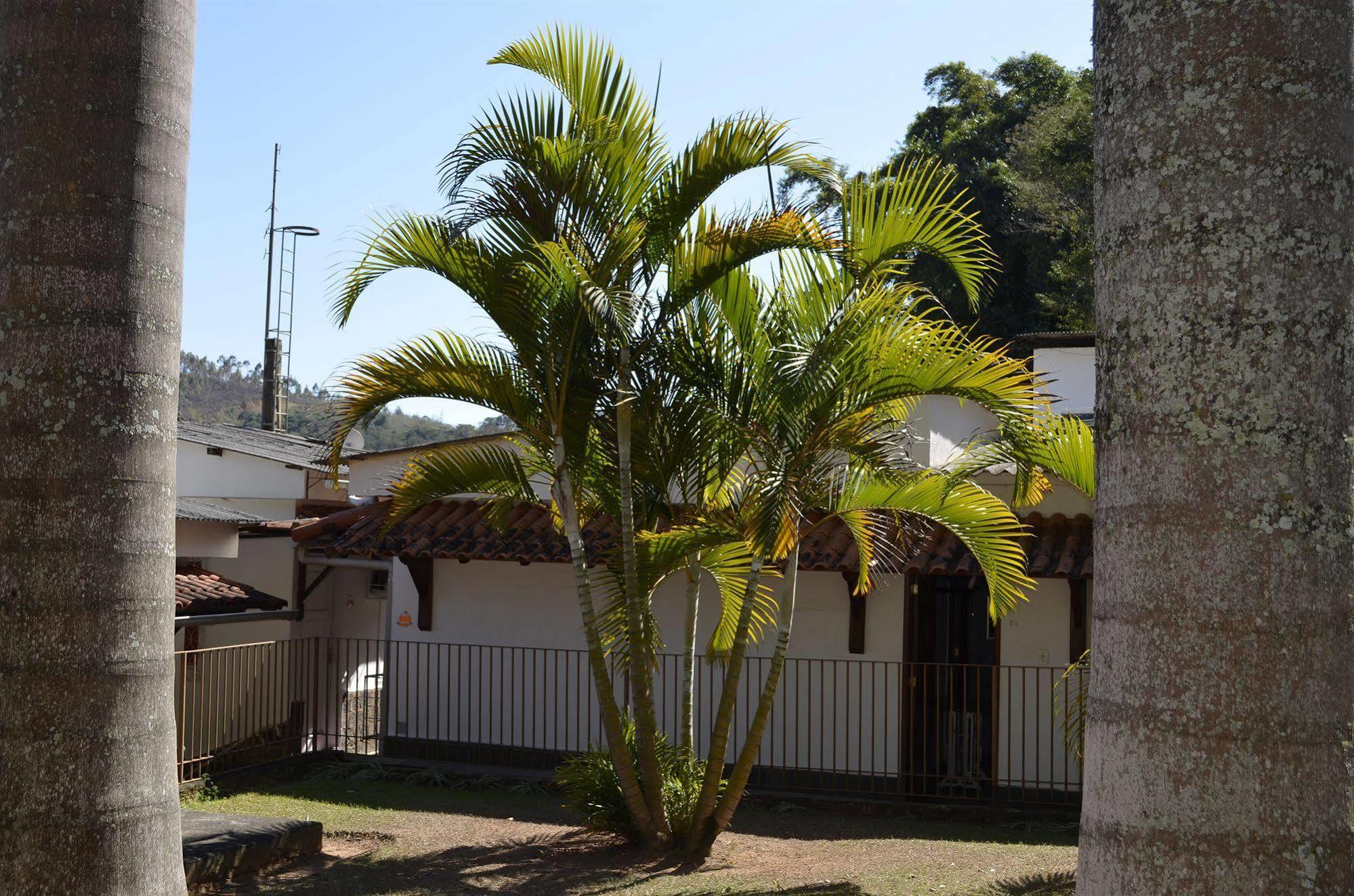 Pousada Das Rosas Miguel Pereira Ngoại thất bức ảnh
